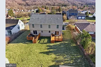 839 E Lynnwood Street, Allentown, PA 18103 - Photo 4