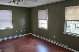 432 Fairview St, Coopersburg, PA 18036 - Photo 6