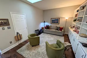 5694 Burning Tree Ln, Macungie, PA 18062 - Photo 12