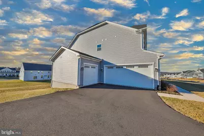 2890 Hawk Valley Court, Center Valley, PA 18034 - Photo 40