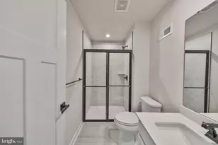 2890 Hawk Vly Ct, Center Valley, PA 18034 - Photo 36