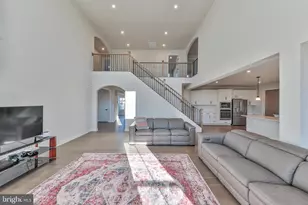 2890 Hawk Vly Ct, Center Valley, PA 18034 - Photo 8