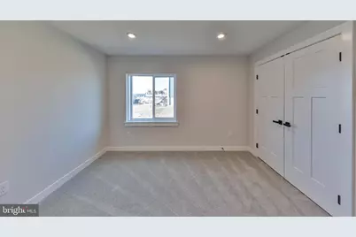 2890 Hawk Valley Court, Center Valley, PA 18034 - Photo 38