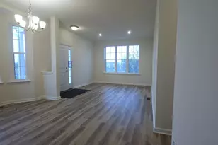 625 Fountain Vw Cir, Allentown, PA 18104 - Photo 8