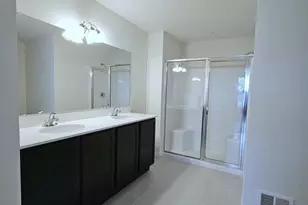 625 Fountain Vw Cir, Allentown, PA 18104 - Photo 14