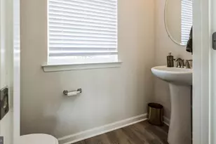 8214 Alexander Ct, Breinigsville, PA 18031 - Photo 16