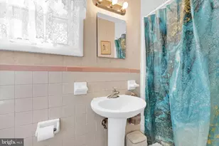 4872 Main St, Whitehall, PA 18052 - Photo 14