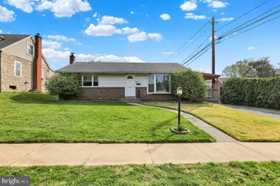 815 N 22nd Street, Allentown, PA 18104 - Photo 2