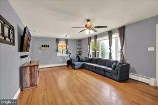 815 N 22nd St, Allentown, PA 18104 - Photo 6