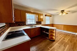 824 Kern St, Bethlehem, PA 18015 - Photo 8