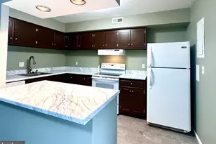 53 Eisenhower Cir, Whitehall, PA 18052 - Photo 8