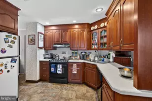 7914 Woodsbluff Run, Fogelsville, PA 18051 - Photo 32