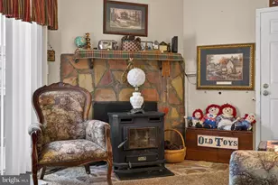 7914 Woodsbluff Run, Fogelsville, PA 18051 - Photo 26