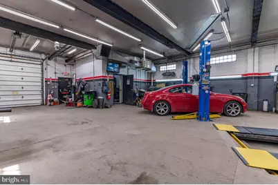 2227 N 3rd Avenue, Whitehall, PA 18052 - Photo 14