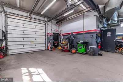 2227 N 3rd Avenue, Whitehall, PA 18052 - Photo 12