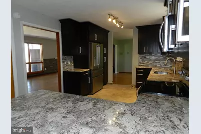 1055 Pine Tree Drive, Slatington, PA 18080 - Photo 8