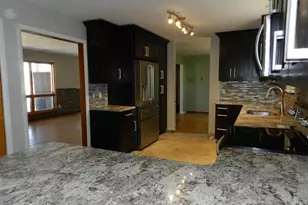 1055 Pine Tree Dr, Slatington, PA 18080 - Photo 8