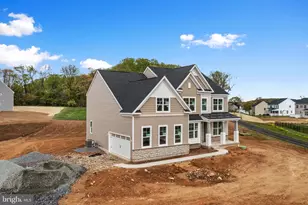 5125 Maple Rdg Wy, Emmaus, PA 18049 - Photo 2
