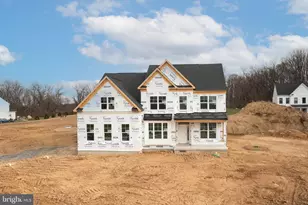 5125 Maple Rdg Wy, Emmaus, PA 18049 - Photo 1