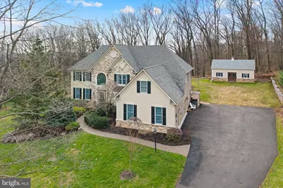 6145 Holly Court, Coopersburg, PA 18036 - Photo 2