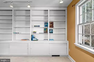 2016 Stonesthrow Rd, Bethlehem, PA 18015 - Photo 32