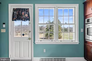 2016 Stonesthrow Rd, Bethlehem, PA 18015 - Photo 10