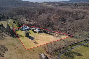 2016 Stonesthrow Rd, Bethlehem, PA 18015 - Photo 4