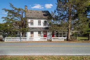 2016 Stonesthrow Rd, Bethlehem, PA 18015 - Photo 1