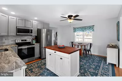 138 S 9th Street, Coopersburg, PA 18036 - Photo 4