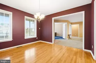 5529 Summit St, Whitehall, PA 18052 - Photo 12