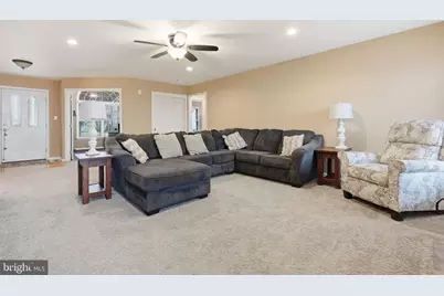 5529 Summit Street, Whitehall, PA 18052 - Photo 6