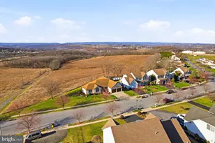 5529 Summit St, Whitehall, PA 18052 - Photo 60