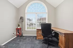 5529 Summit St, Whitehall, PA 18052 - Photo 36