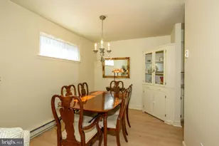 28 Stonewood Pl, Catasauqua, PA 18032 - Photo 4