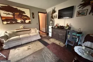 2253 Skyline Dr, Slatington, PA 18080 - Photo 10