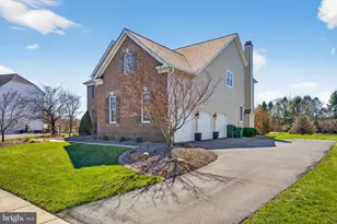 7505 Cedar Rd, Macungie, PA 18062 - Photo 2