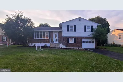 739 Henry Drive, Emmaus, PA 18049 - Photo 1