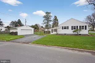 1984 Troxell St, Allentown, PA 18109 - Photo 20