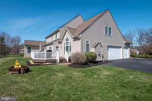 3350 Bay Hill Dr N, Center Valley, PA 18034 - Photo 6