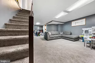 240 5th St, Whitehall, PA 18052 - Photo 22