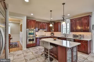 19 Springwood Dr, Allentown, PA 18104 - Photo 32