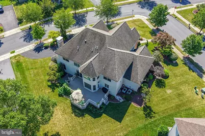 19 Spring Wood Drive, Allentown, PA 18104 - Photo 4