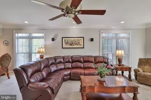 19 Springwood Dr, Allentown, PA 18104 - Photo 44