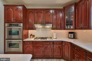 19 Springwood Dr, Allentown, PA 18104 - Photo 38