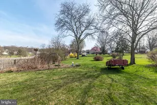 520 Thomas St, Coopersburg, PA 18036 - Photo 28