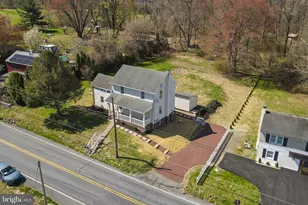 5456 Vera Cruz Rd, Emmaus, PA 18049 - Photo 2