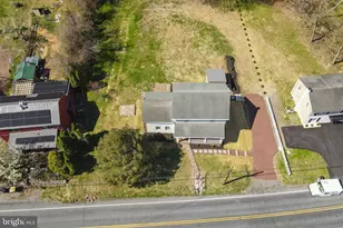 5456 Vera Cruz Rd, Emmaus, PA 18049 - Photo 4