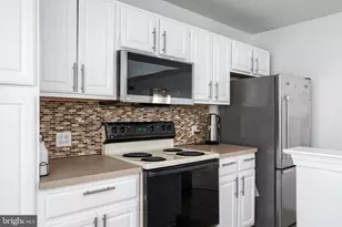 311 Windsor Pl, Macungie, PA 18062 - Photo 12