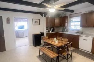 110 Chestnut St, Slatington, PA 18080 - Photo 20