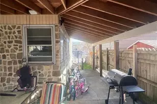 110 Chestnut St, Slatington, PA 18080 - Photo 8